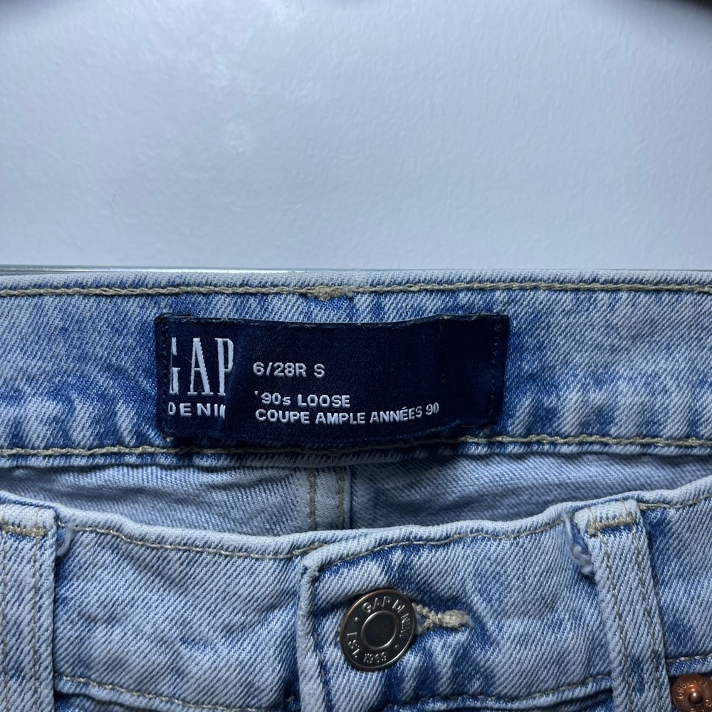 GAP women’s light wash 90’s loose straight leg denim jeans in us 6 - Picture 5 of 11